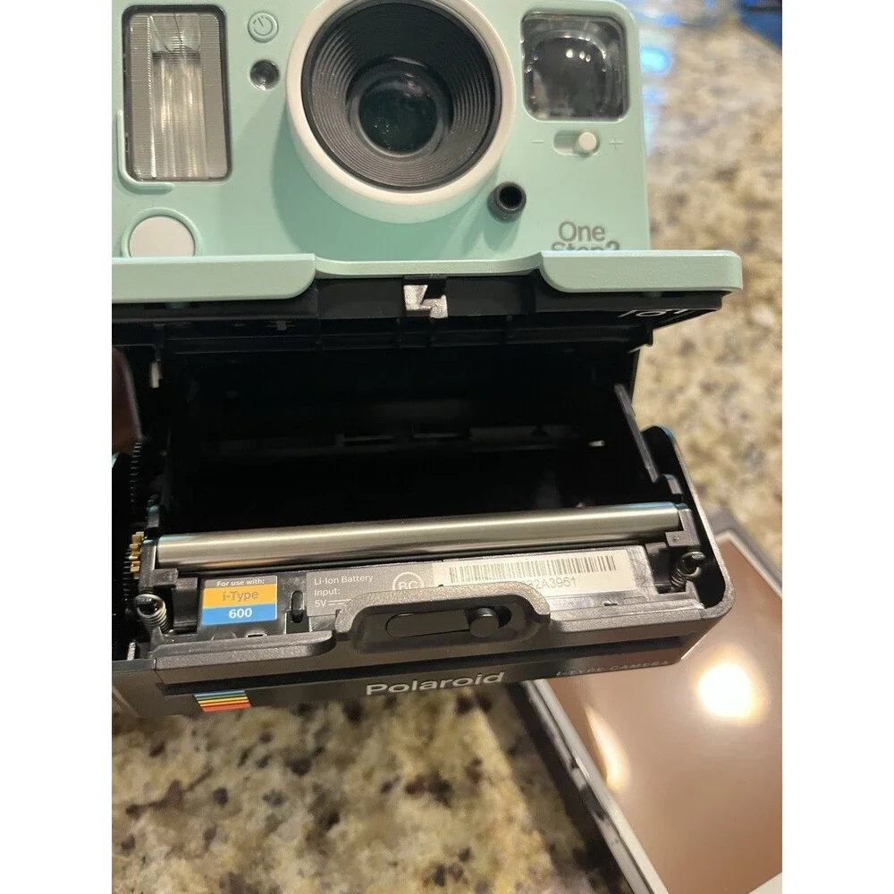 Vintage Polaroid 1 Step 2 Land Camera / With Film… 2 Flashes (Un Tested) RARE